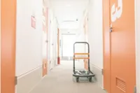 トランクハウス24世田谷奥沢店舗内